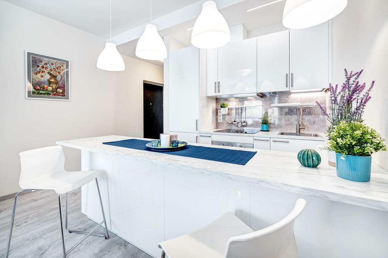 Happy Inn Studio Historic Center, Self Check-In, Ac, Parking In The Undergrnd Garage, 빌뉴스 외부 사진